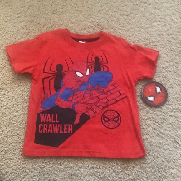 Spider-Man matching shorts and short sleeve top. - Picture 5 of 6